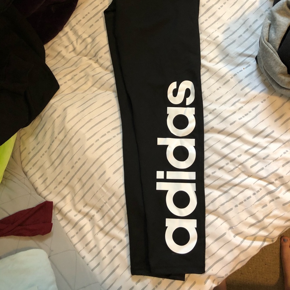 Adidas leggings